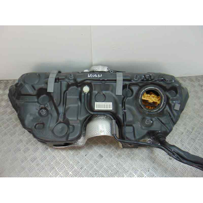 DEPOSITO COMBUSTIBLE MERCEDES-BENZ CLASE C (BM 205) BERLINA