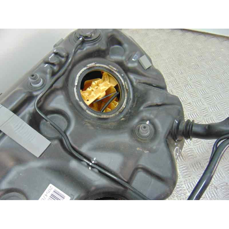DEPOSITO COMBUSTIBLE MERCEDES-BENZ CLASE C (BM 205) BERLINA