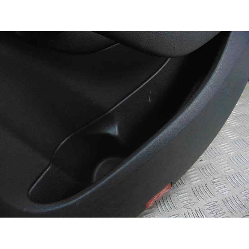 GUARNECIDO PUERTA TRASERA DERECHA MERCEDES-BENZ CLASE C (BM 205) BERLINA