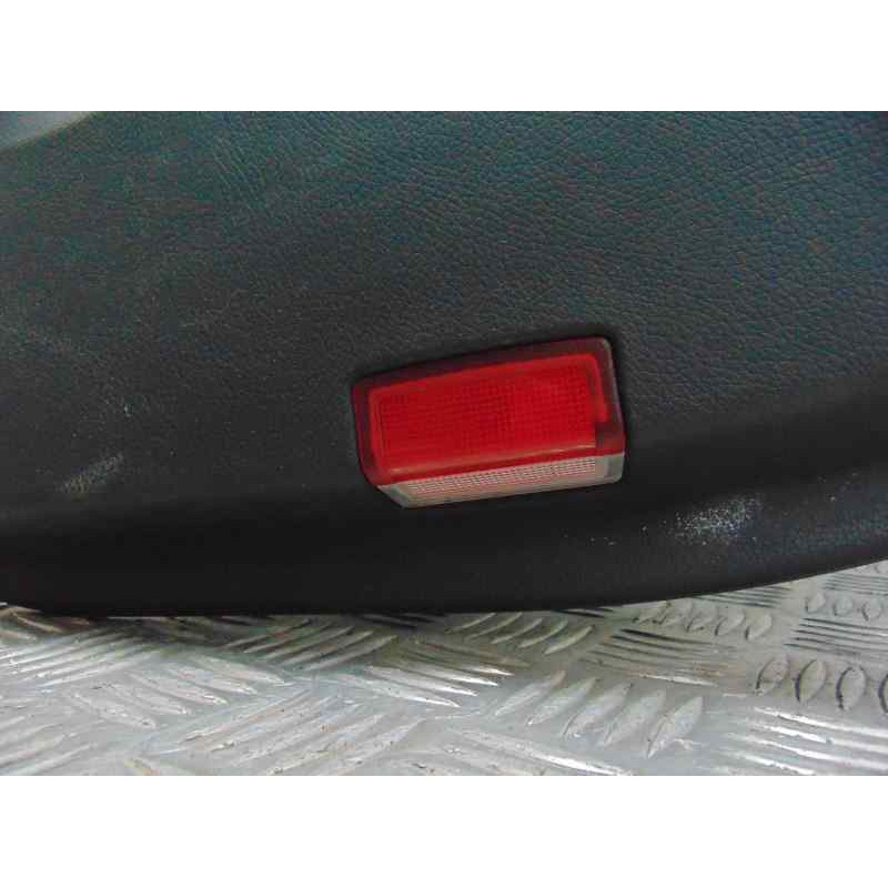 GUARNECIDO PUERTA TRASERA DERECHA MERCEDES-BENZ CLASE C (BM 205) BERLINA