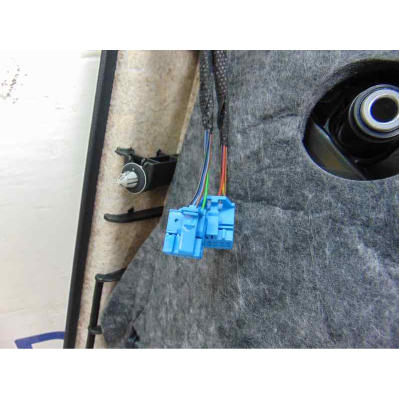 GUARNECIDO PUERTA TRASERA IZQUIERDA MERCEDES-BENZ CLASE C (BM 205) BERLINA