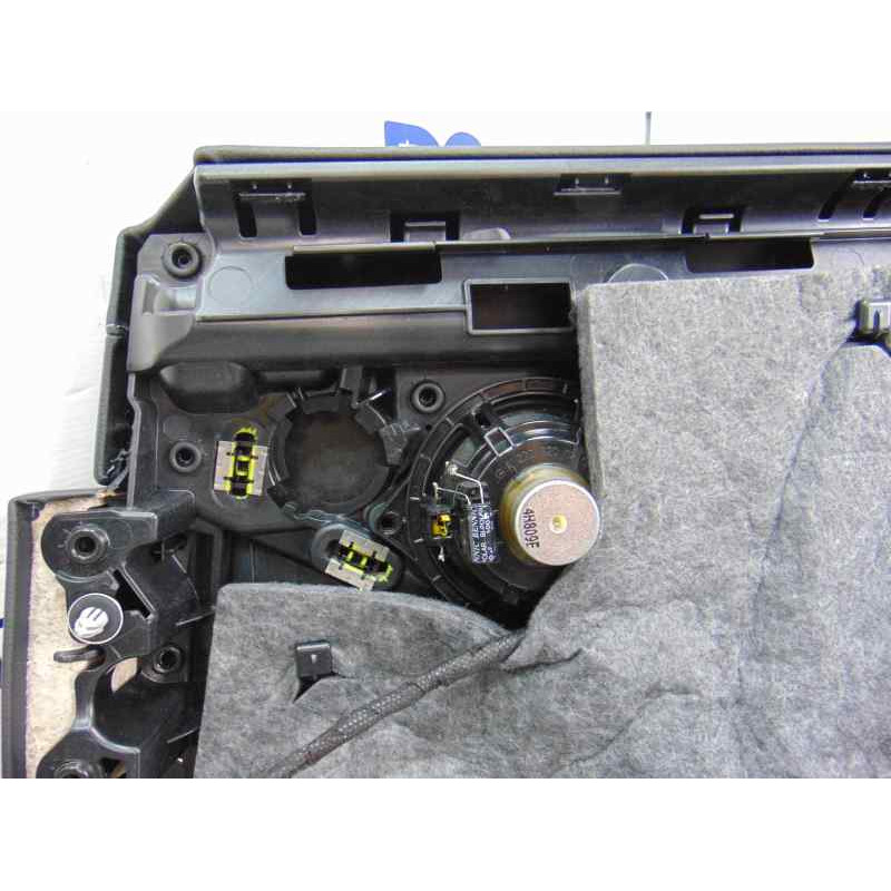 GUARNECIDO PUERTA TRASERA IZQUIERDA MERCEDES-BENZ CLASE C (BM 205) BERLINA