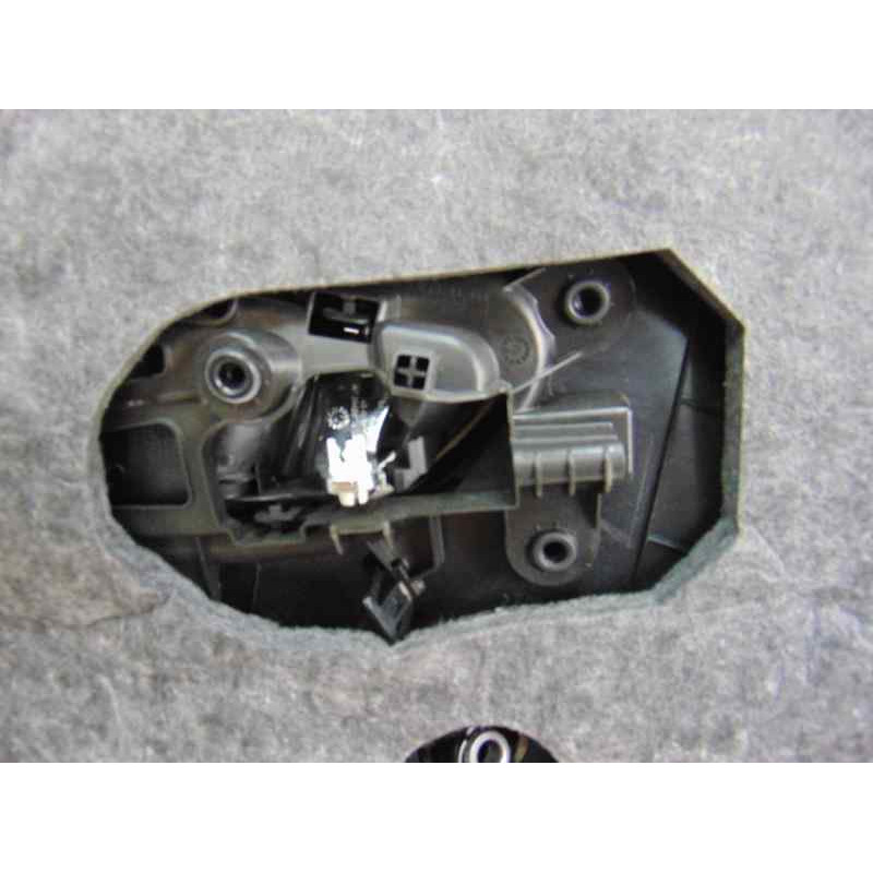 GUARNECIDO PUERTA TRASERA IZQUIERDA MERCEDES-BENZ CLASE C (BM 205) BERLINA