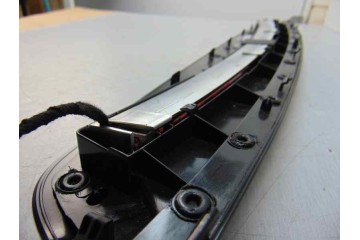 A2058200060 LUZ CENTRAL DE FRENO MERCEDES-BENZ CLASE C (BM 205) BERLINA C 300 CDI BlueTEC Hybrid (205.012) 2014 A2058200060 1768