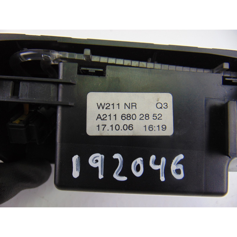 A2116802852 CENICERO MERCEDES-BENZ CLS (BM 219)