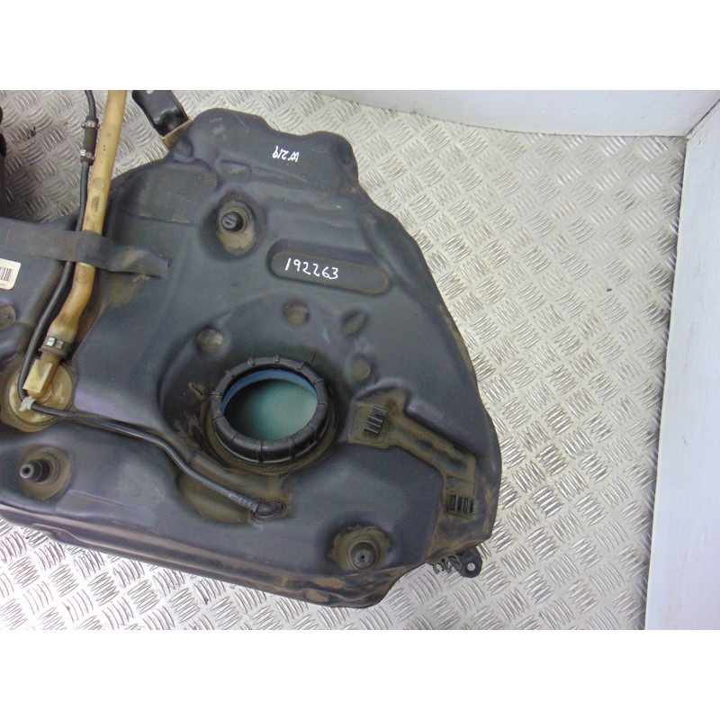 A2114705801 DEPOSITO COMBUSTIBLE MERCEDES-BENZ CLS (BM 219) 350 CGI (219.357) 2006 A2114705801 192263 MERCEDES-BENZ - 9