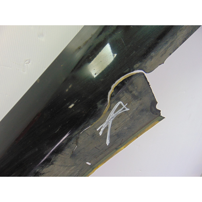 FALDON LATERAL MERCEDES-BENZ CLS (BM 219)