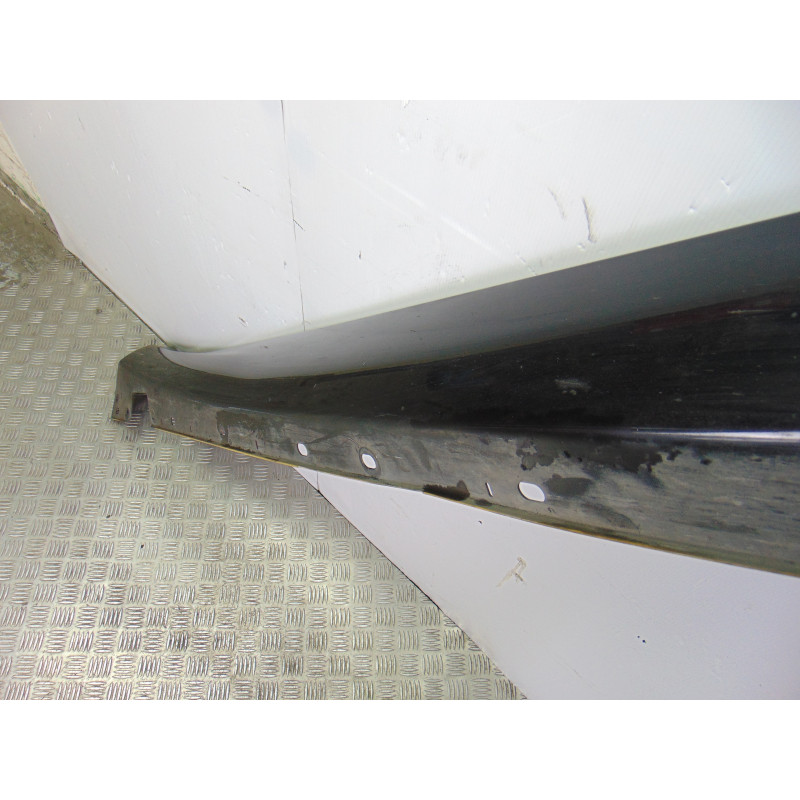 FALDON LATERAL MERCEDES-BENZ CLS (BM 219)