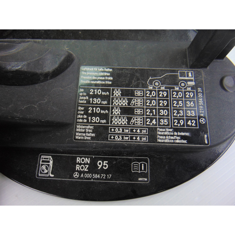 A2196300082 TAPA EXTERIOR COMBUSTIBLE MERCEDES-BENZ CLS (BM 219)