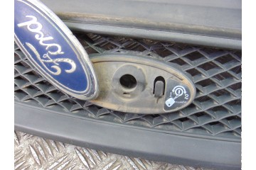  REJILLA DELANTERA FORD FOCUS BERLINA (CAP) Trend 2005 199378 FORD - 2