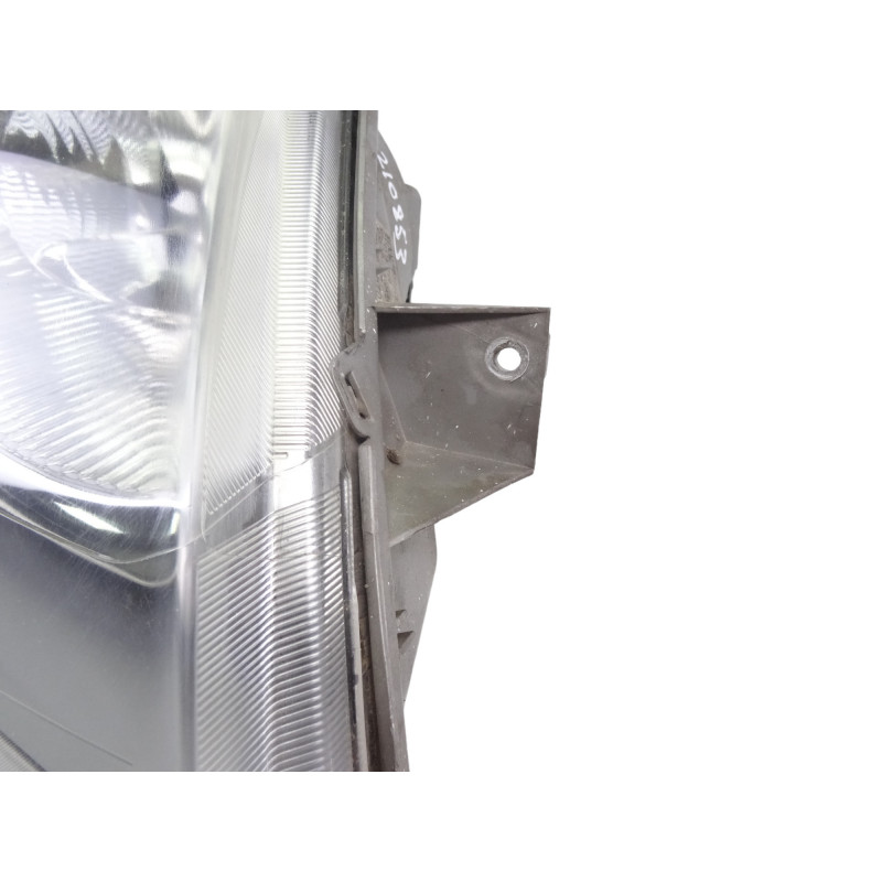 7700311872 FARO DERECHO RENAULT TRAFIC II COMBI 9 - plazas  (L2H1)  acristalado, Combi largo 2002 7700311872 210853 RENAULT - 2