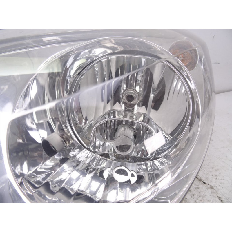 FARO IZQUIERDO PEUGEOT 307 (S1)(04.2001)
