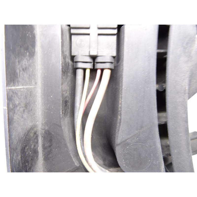 A2115000693  ELECTROVENTILADOR MERCEDES-BENZ CLASE E (BM 211) BERLINA E 270 CDI (211.016) 2003 A2115000693 215736 MERCEDES-BENZ 