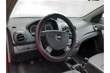 CHEVROLET AVEO BERLINA LT