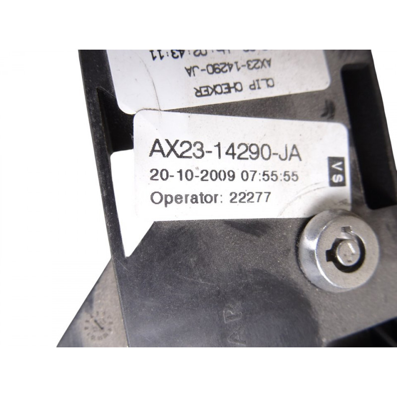 AX2314290JA  CAJA RELES / FUSIBLES JAGUAR XF 3.0 V6 Diesel Luxury 2012 AX2314290JA 215828 JAGUAR - 3