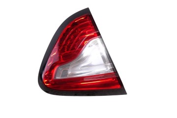 265555726R PILOTO TRASERO IZQUIERDO INTERIOR RENAULT CAPTUR I Adventure 2016 265555726R 215420 RENAULT - 1