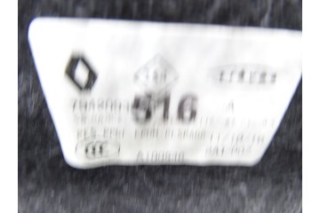 794209363R BANDEJA TRASERA RENAULT CAPTUR I Adventure 2016 794209363R 215902 RENAULT - 5