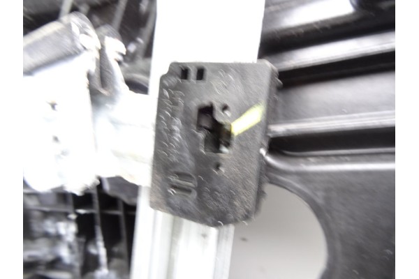 82470A2301 ELEVALUNAS DELANTERO IZQUIERDO KIA CEED (JD)