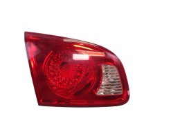 924052B000 PILOTO TRASERO IZQUIERDO INTERIOR HYUNDAI SANTA FE (CM)