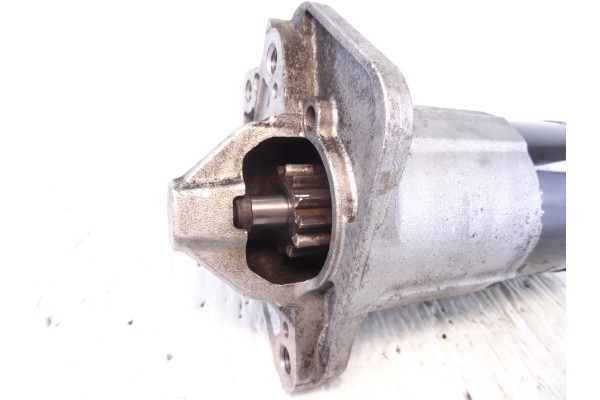 8200584675A  MOTOR ARRANQUE RENAULT MEGANE II BERLINA 5P Business 2007 8200584675A 207866 RENAULT - 3