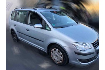 VOLKSWAGEN TOURAN (1T2) Advance