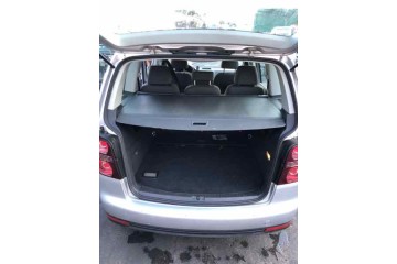 VOLKSWAGEN TOURAN (1T2) Advance