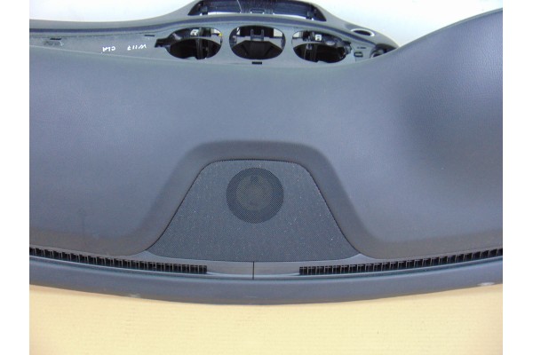 SALPICADERO MERCEDES-BENZ CLASE CLA (BM 117)