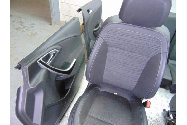  JUEGO ASIENTOS COMPLETO OPEL ASTRA J SPORTS TOURER Sport 2010 195821 AUDI - 15