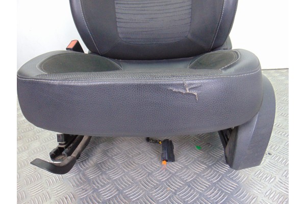  JUEGO ASIENTOS COMPLETO OPEL ASTRA J SPORTS TOURER Sport 2010 195821 AUDI - 17