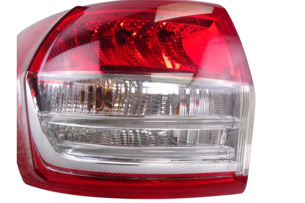 PILOTO TRASERO IZQUIERDO FORD KUGA (CBS)