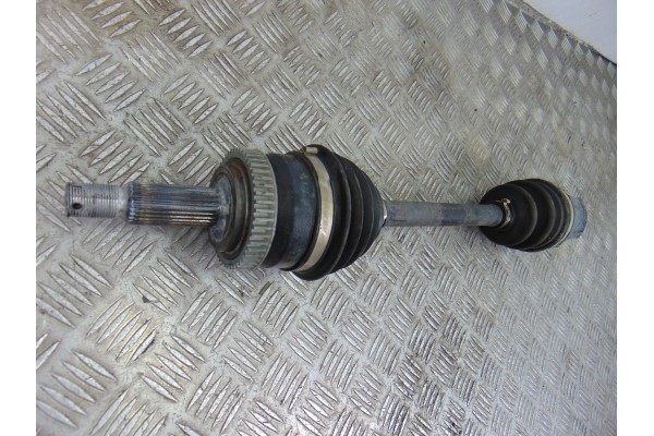  TRANSMISION DELANTERA IZQUIERDA KIA CARENS (UN) Active 2009 202686 SEAT - 2