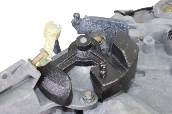 20V256 CAJA CAMBIOS OPEL CORSA F