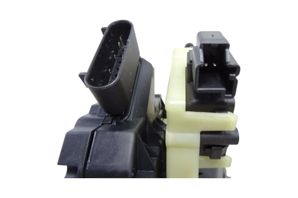 GN1A5426413BB CERRADURA MALETERO / PORTON FORD ECOSPORT (CR6)