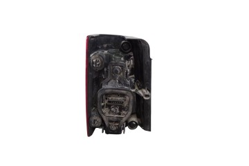 PILOTO TRASERO DERECHO PEUGEOT PARTNER (S2)