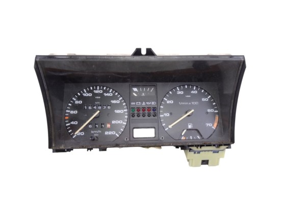 193919059A CUADRO INSTRUMENTOS VOLKSWAGEN GOLF II (191/193)