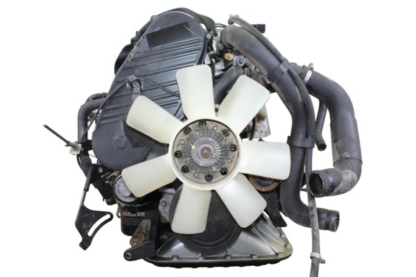 LD23 MOTOR COMPLETO NISSAN SERENA (C23M) 2.3 Invitation D 1997 LD23 216546 NISSAN - 8