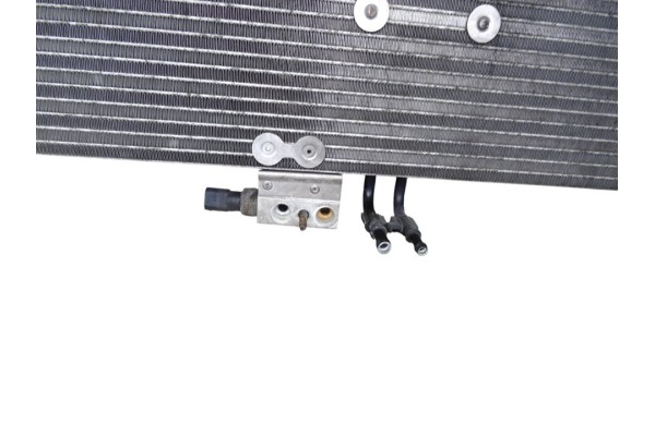  CONDENSADOR / RADIADOR  AIRE ACONDICIONADO MERCEDES-BENZ CLASE C (BM 203) BERLINA 200 CDI (203.004) 2001 216585 MERCEDES-BENZ -