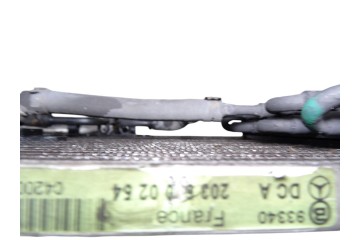  CONDENSADOR / RADIADOR  AIRE ACONDICIONADO MERCEDES-BENZ CLASE C (BM 203) BERLINA 200 CDI (203.004) 2001 216585 MERCEDES-BENZ -