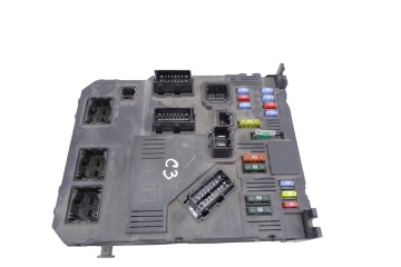 9657999380  CAJA RELES / FUSIBLES CITROEN C3 1.1 SX 2003 9657999380 216615 CITROEN - 1