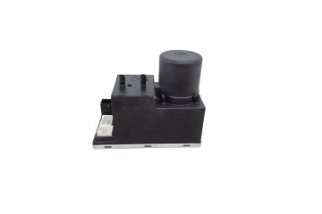 8D0862257B CENTRALITA CIERRE AUDI A4 BERLINA (B5)