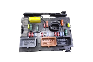 9659741780  CAJA RELES / FUSIBLES CITROEN C3 1.1 Collection 2005 9659741780 216687 CITROEN - 1