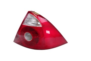  PILOTO TRASERO DERECHO FORD MONDEO BERLINA (GE) Ambiente 2005 216699 FORD - 1