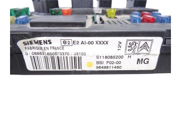 9649811480  CAJA RELES / FUSIBLES CITROEN C3 1.4 Premier 2003 9649811480 216707 CITROEN - 1