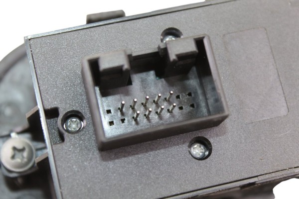  MANDO ELEVALUNAS DELANTERO IZQUIERDO VOLKSWAGEN GOLF IV BERLINA (1J1)(10.1997) Highline 2000 216257 VOLKSWAGEN - 2