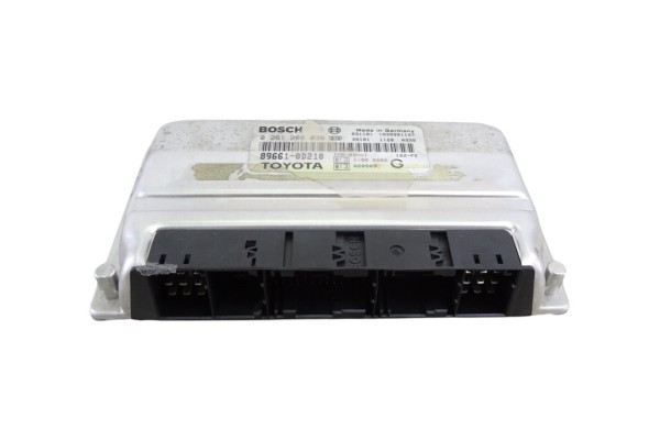 896610D210 CENTRALITA MOTOR UCE TOYOTA YARIS (NCP1/NLP1/SCP1)