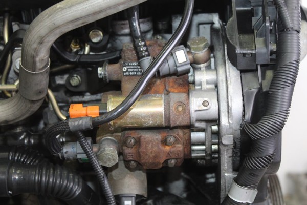 F6JA MOTOR COMPLETO FORD FUSION (CBK) Ambiente 2004 F6JA 216788 FORD - 1