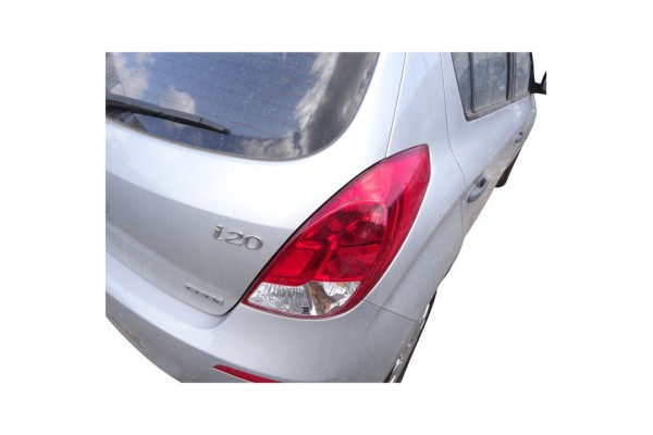 PILOTO TRASERO DERECHO HYUNDAI I20 (PB)