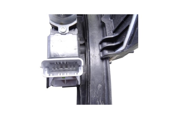 ELEVALUNAS TRASERO DERECHO OPEL CORSA F