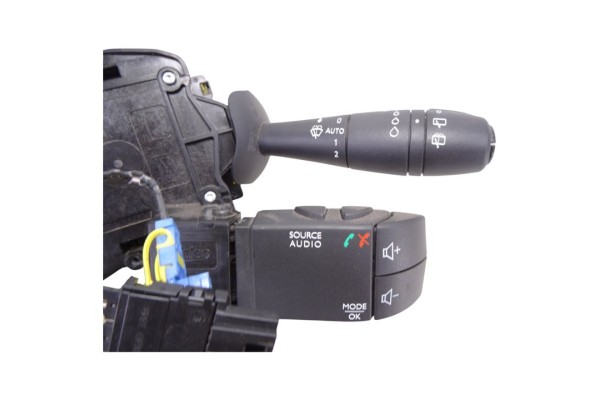 255675887R  MANDO LUCES RENAULT CAPTUR I Adventure 2016 255675887R 216973 RENAULT - 2