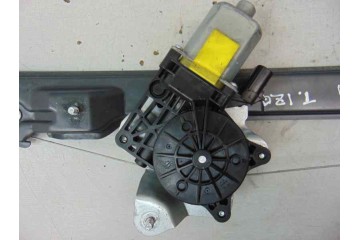 2 PIN ELEVALUNAS TRASERO IZQUIERDO SSANGYONG TIVOLI Limited 4x2 2017 2 PIN 177937 SSANGYONG - 3